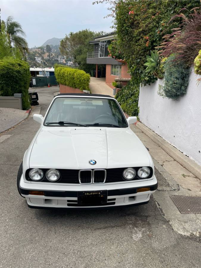 Bmw-318i-convertible-1991-white