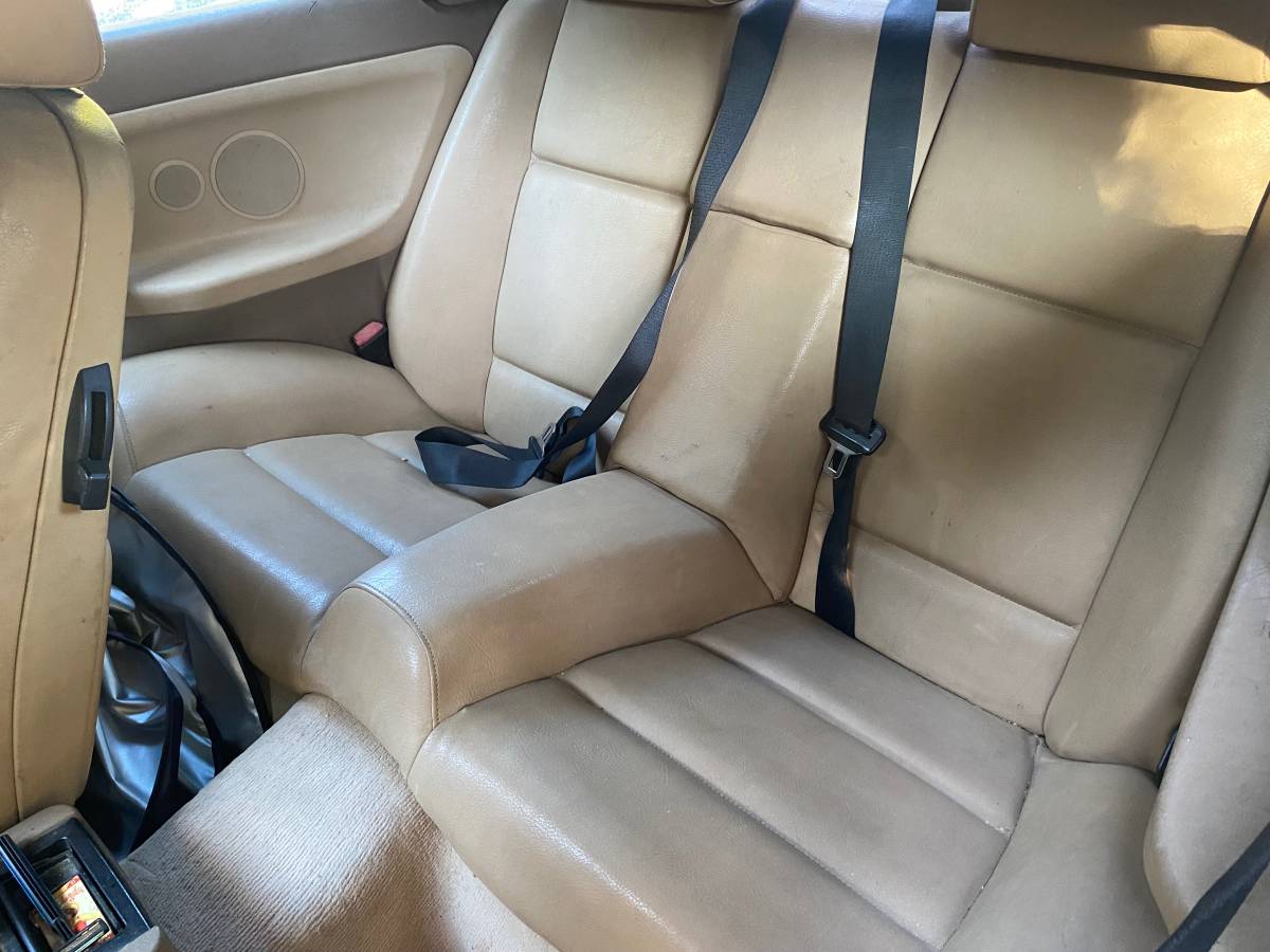 Bmw-318ic-1995-green-7