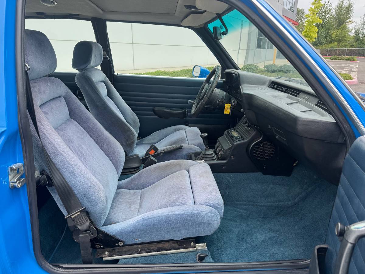 Bmw-320i-1978-blue-10