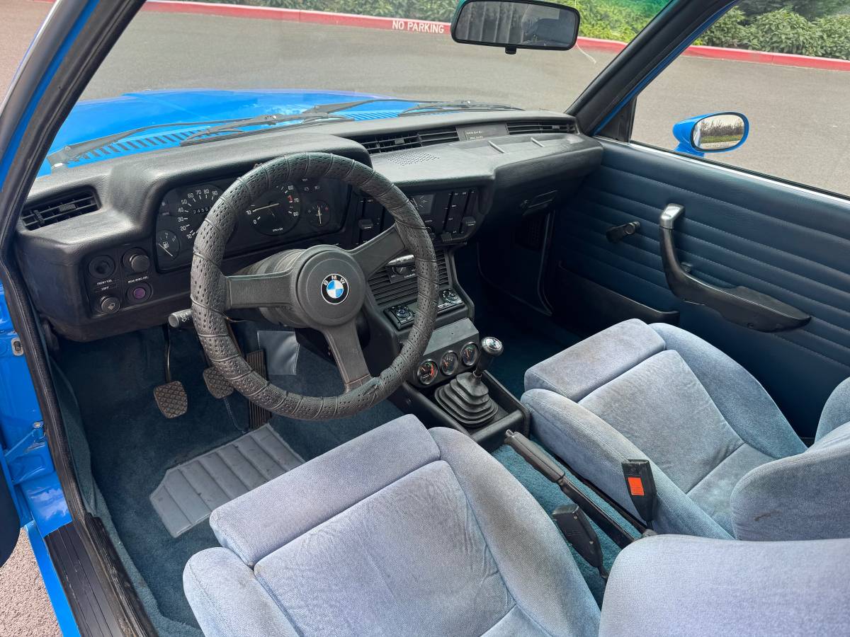 Bmw-320i-1978-blue-4