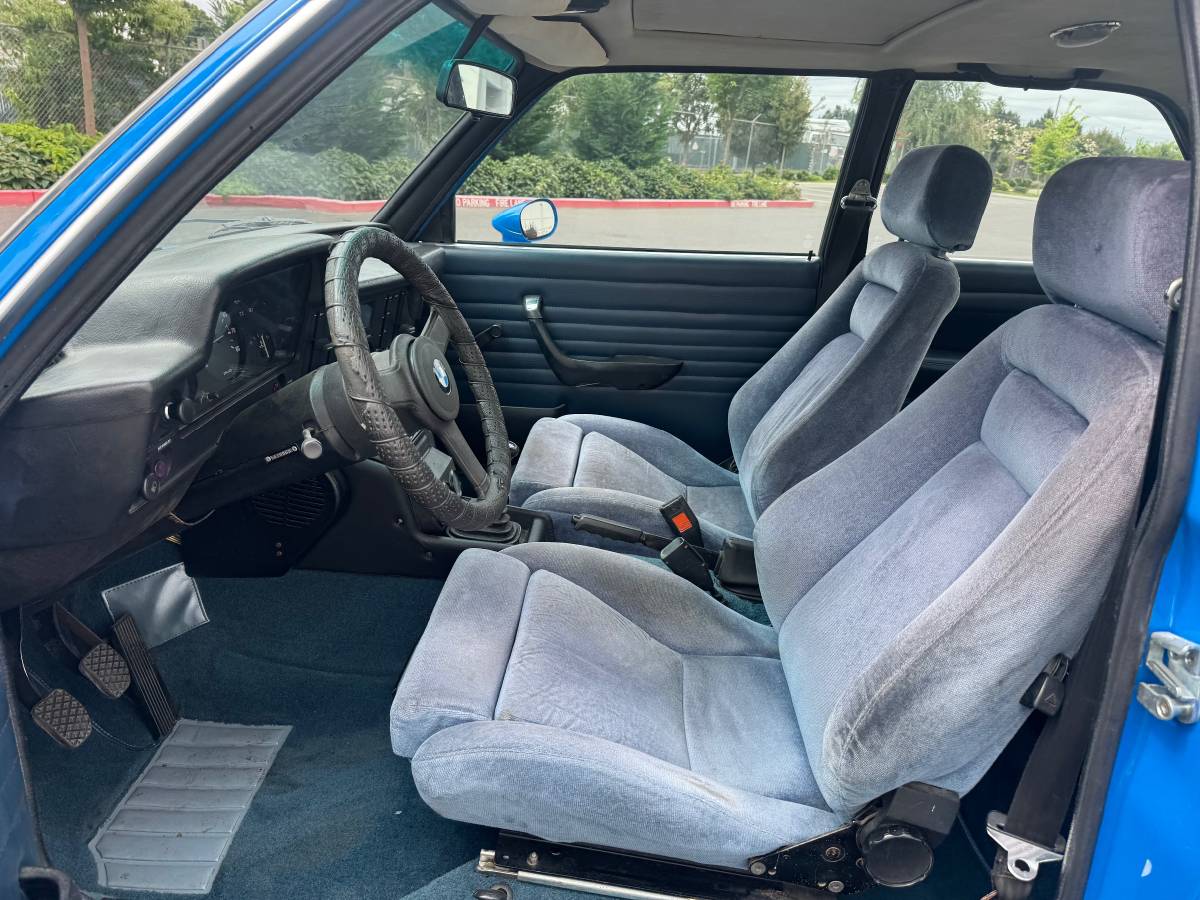 Bmw-320i-1978-blue-5