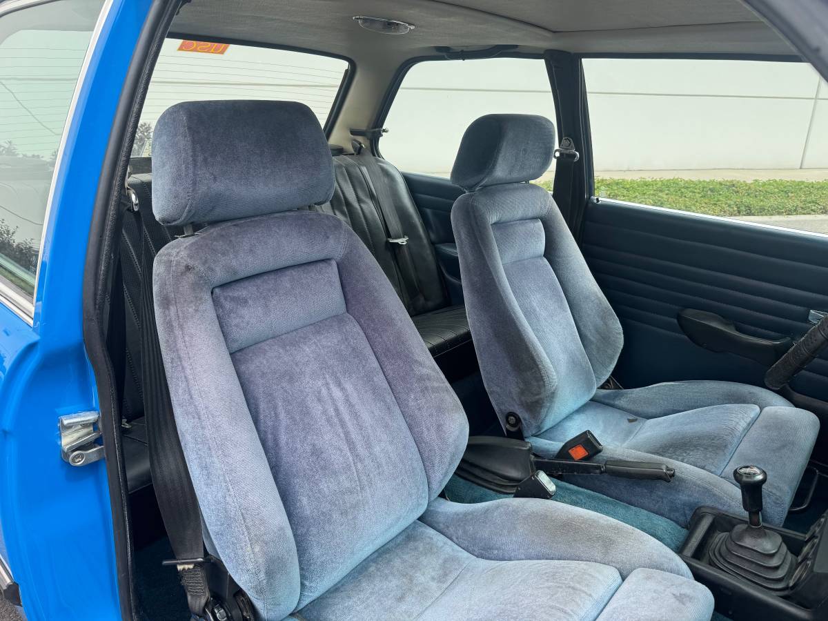 Bmw-320i-1978-blue-8