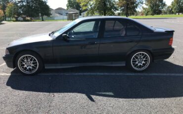 Bmw-320i-1993-black