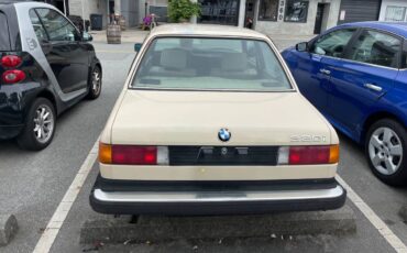 Bmw-320i-automatic-1982-2