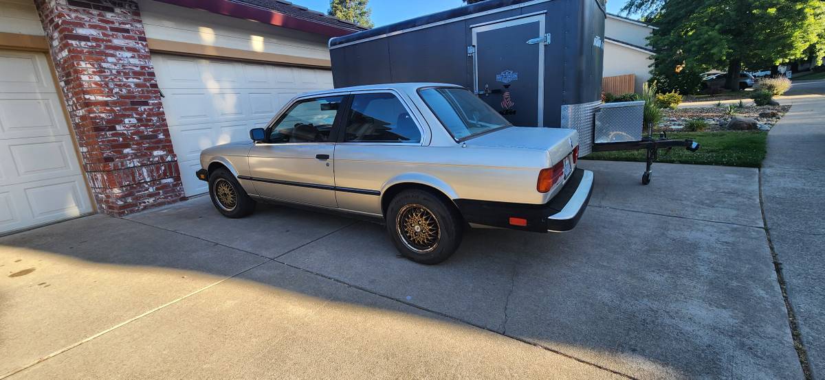 Bmw-325-1985-1