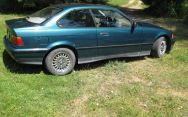 Bmw-325-is-1993-green-1
