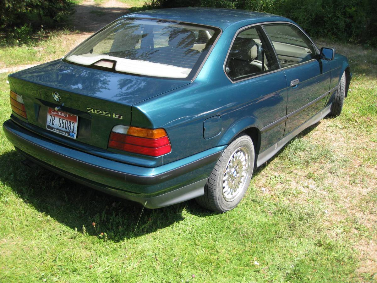 Bmw-325-is-1993-green-13