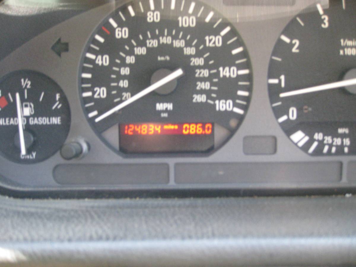 Bmw-325-is-1993-green-16