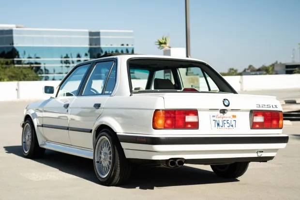 Bmw-325-ix-1991-white-2