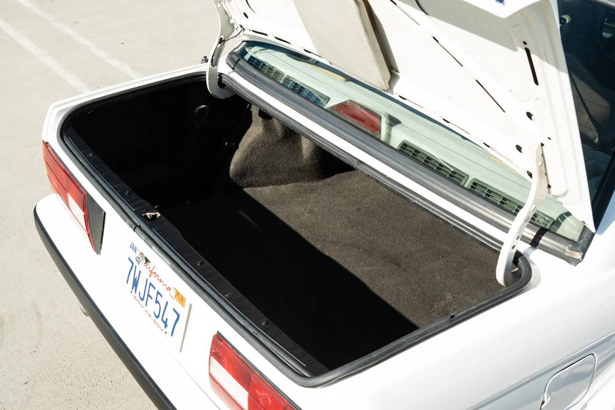 Bmw-325-ix-1991-white-7