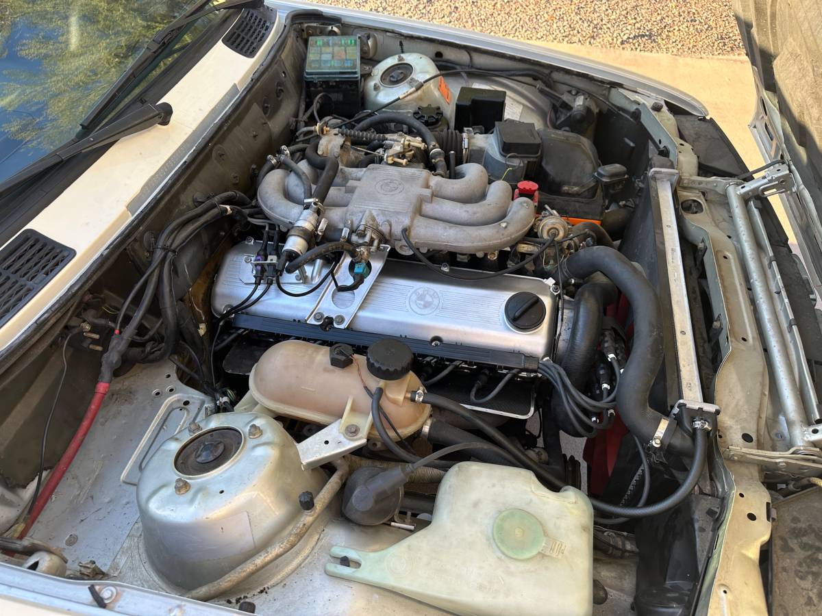 Bmw-325325e-1985-custom-2