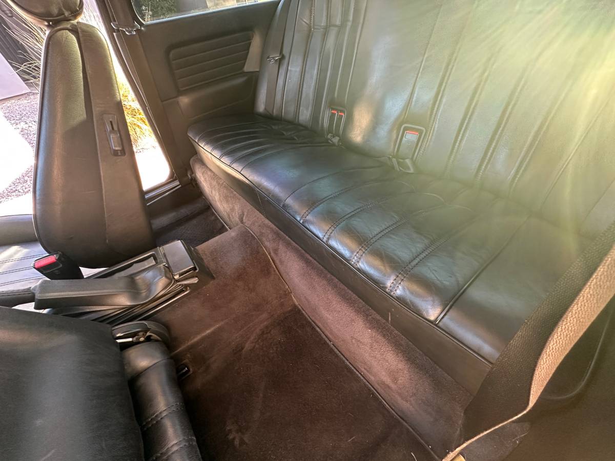 Bmw-325325e-1985-custom-8