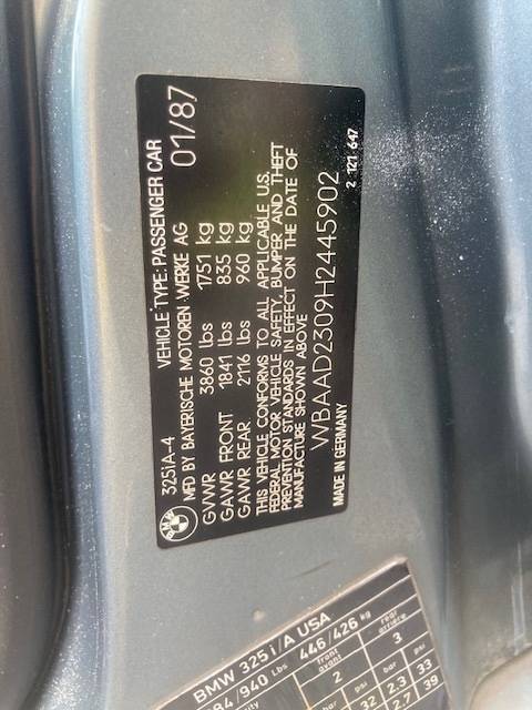 Bmw-325i-1987-blue-13