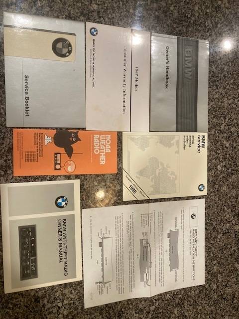Bmw-325i-1987-blue-15