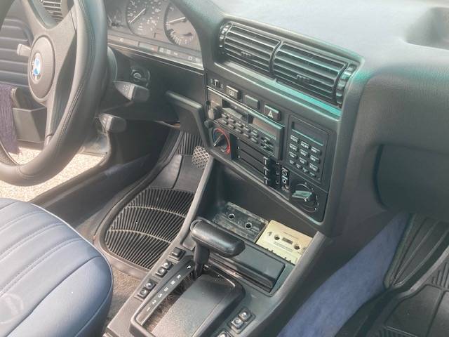 Bmw-325i-1987-blue-20