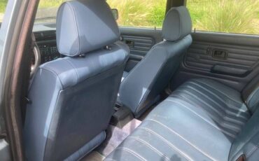 Bmw-325i-1987-blue-21