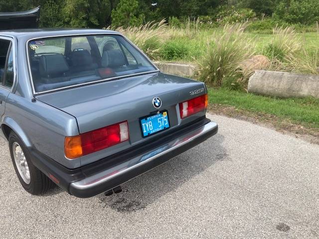 Bmw-325i-1987-blue-3