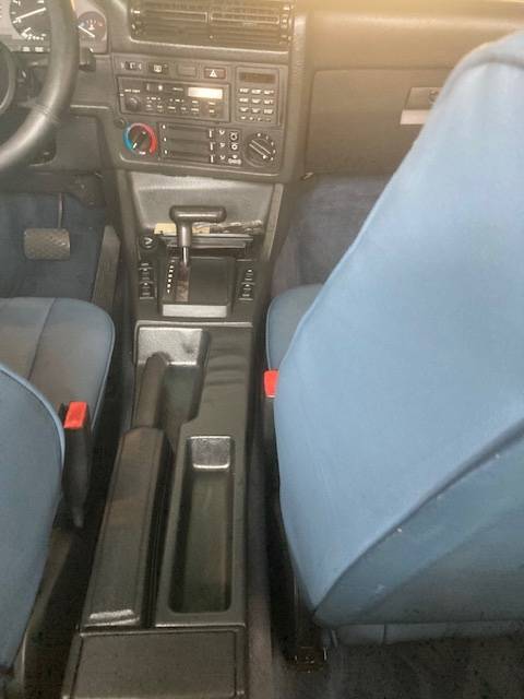 Bmw-325i-1987-blue-4