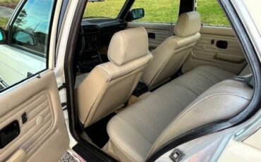 Bmw-325i-1987-white-18