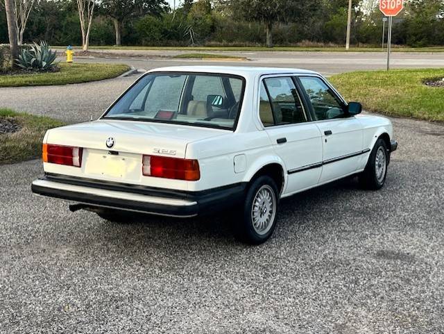 Bmw-325i-1987-white-2