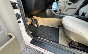 Bmw-325i-1987-white-8