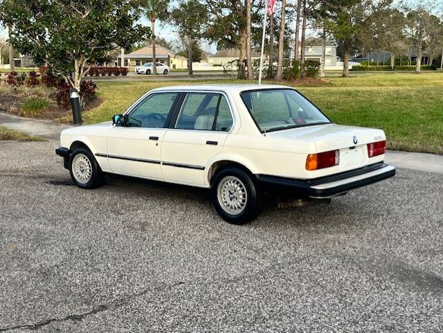Bmw-325i-1987-white