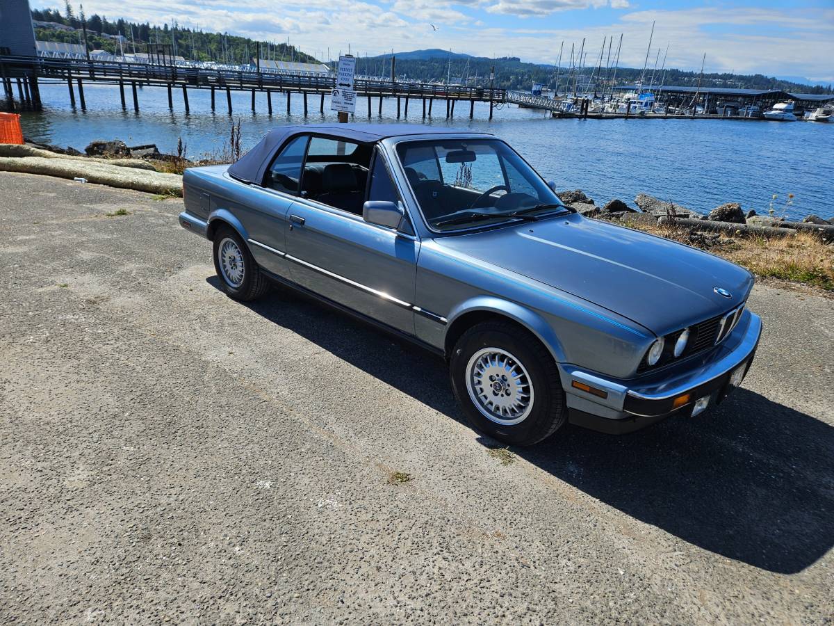 Bmw-325i-1989-blue-10