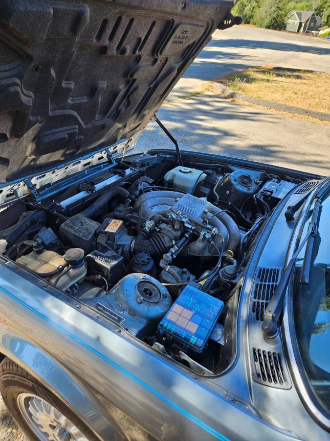 Bmw-325i-1989-blue-8