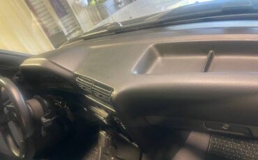 Bmw-325i-1990-silver-11
