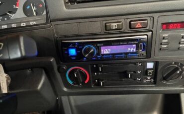 Bmw-325i-1991-silver-12