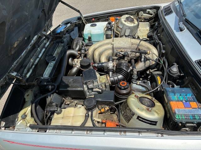 Bmw-325i-1991-silver-3