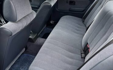 Bmw-325i-1991-white-6