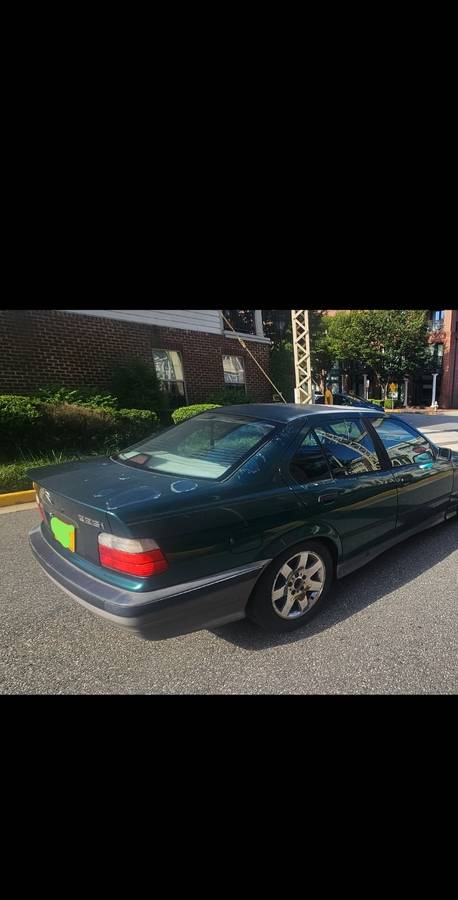 Bmw-325i-1992-green-5
