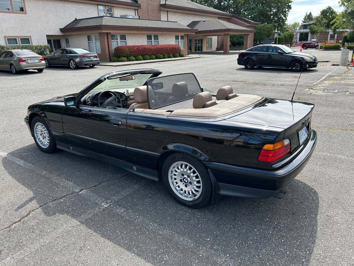 Bmw-325i-1994-black-2