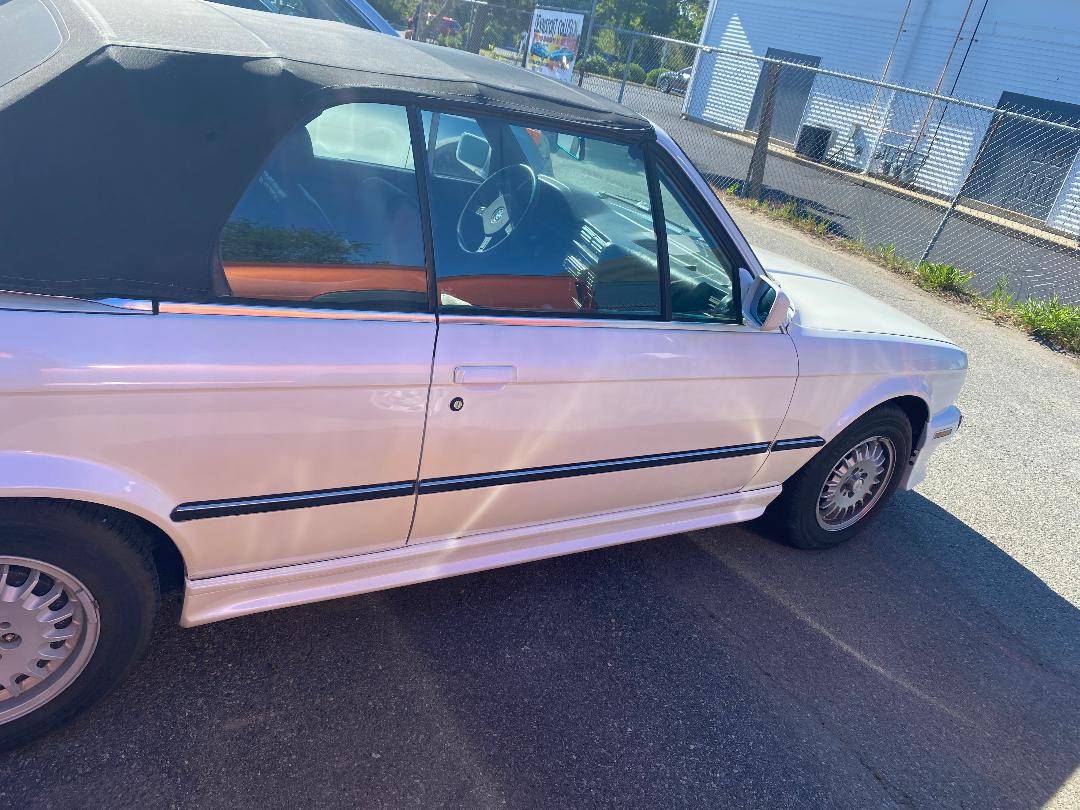 Bmw-325i-convertible-1988-custom-2