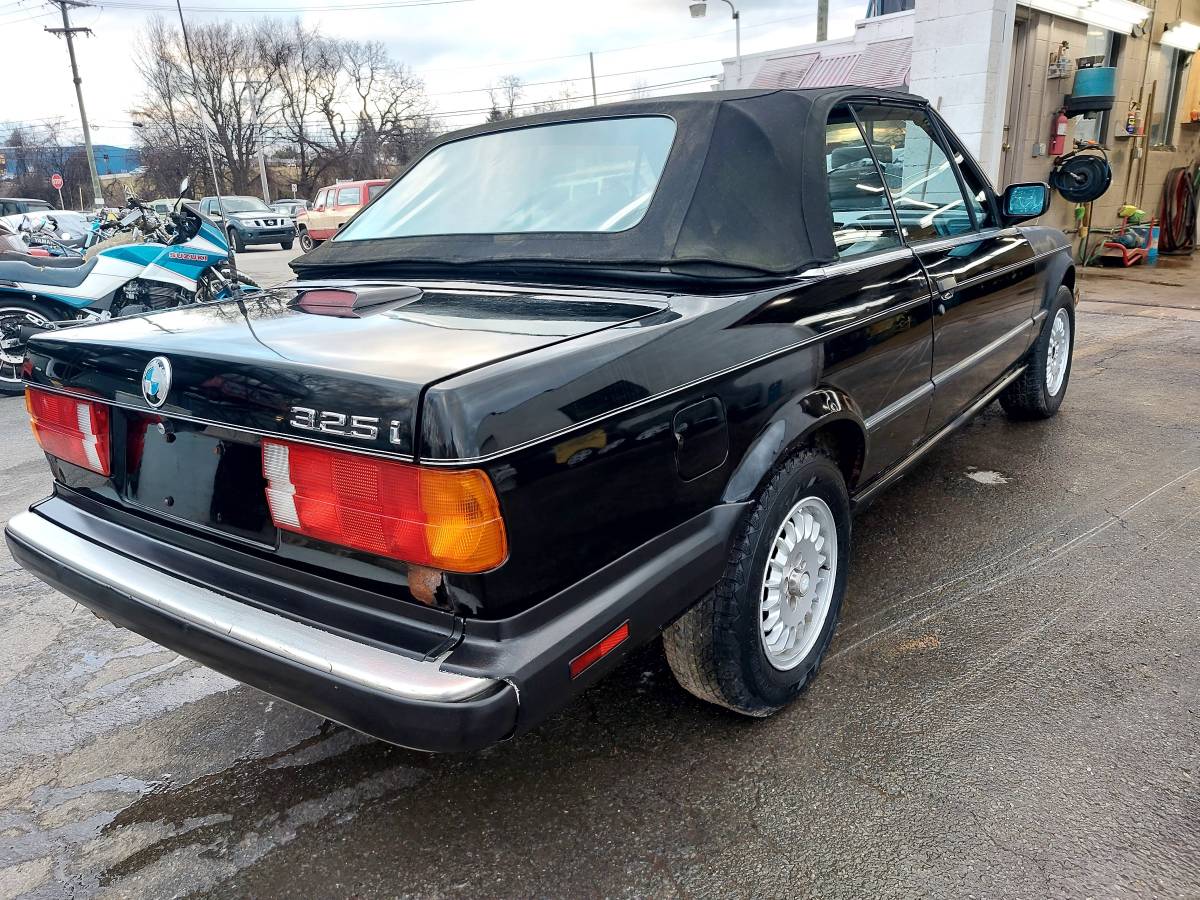 Bmw-325i-convertible-1989-black-2