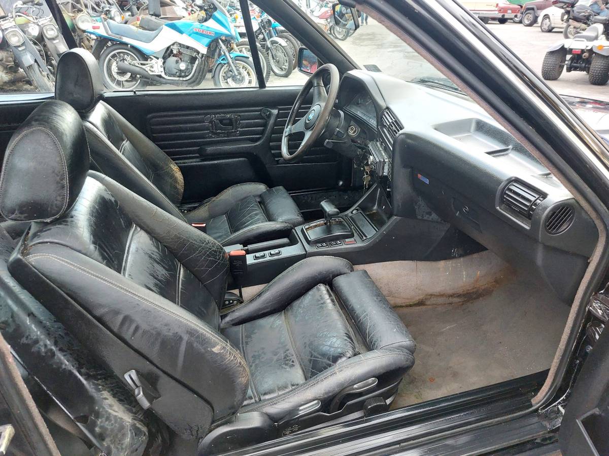 Bmw-325i-convertible-1989-black-7