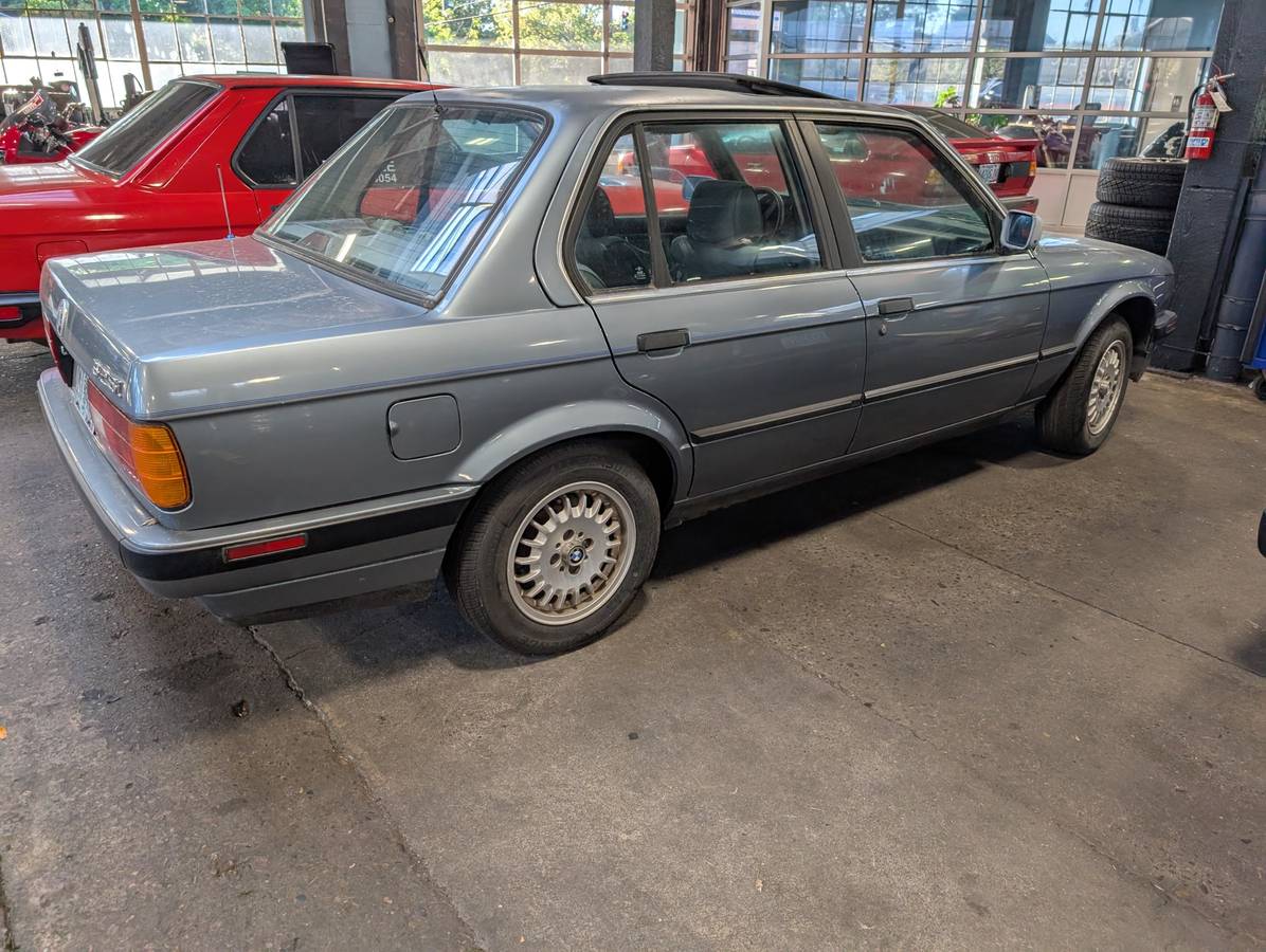 Bmw-325i-e30-1989-4