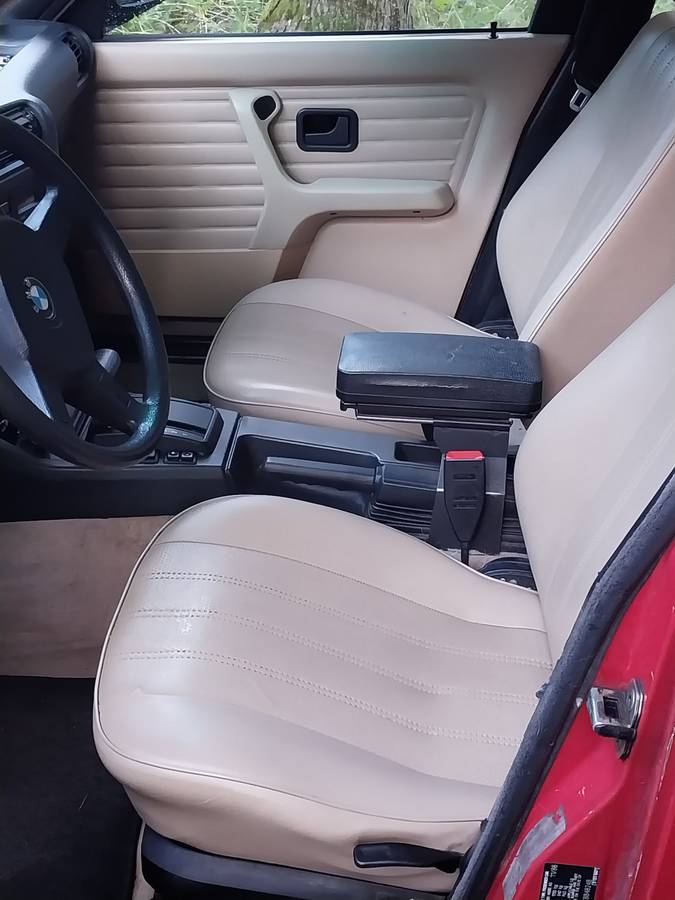 Bmw-325i-sedan-1989-red-9