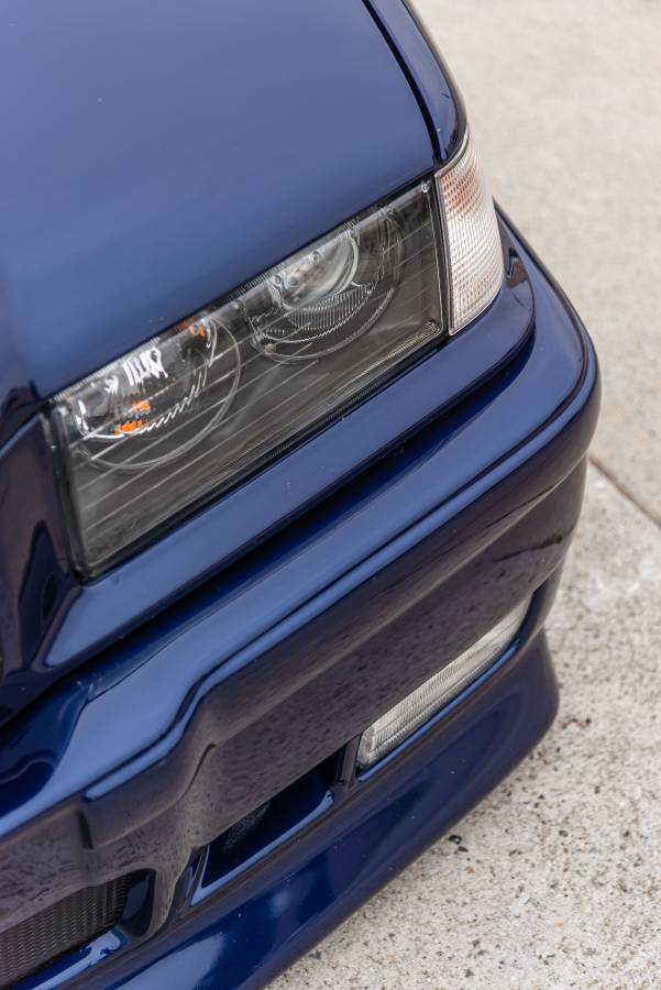 Bmw-325i-sedan-1995-17