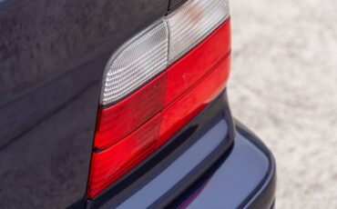 Bmw-325i-sedan-1995-20