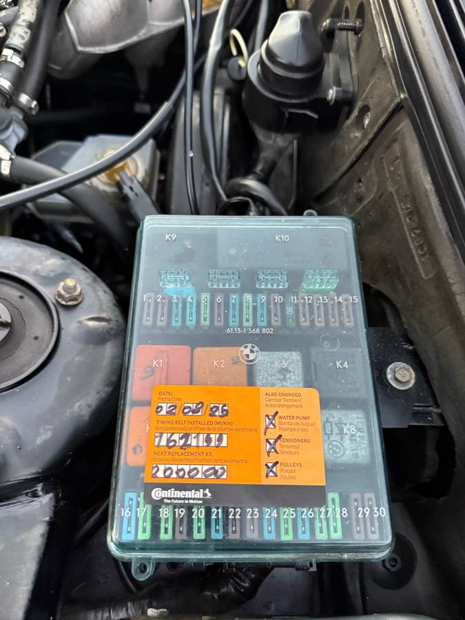 Bmw-325ic-e30-1988-black-13