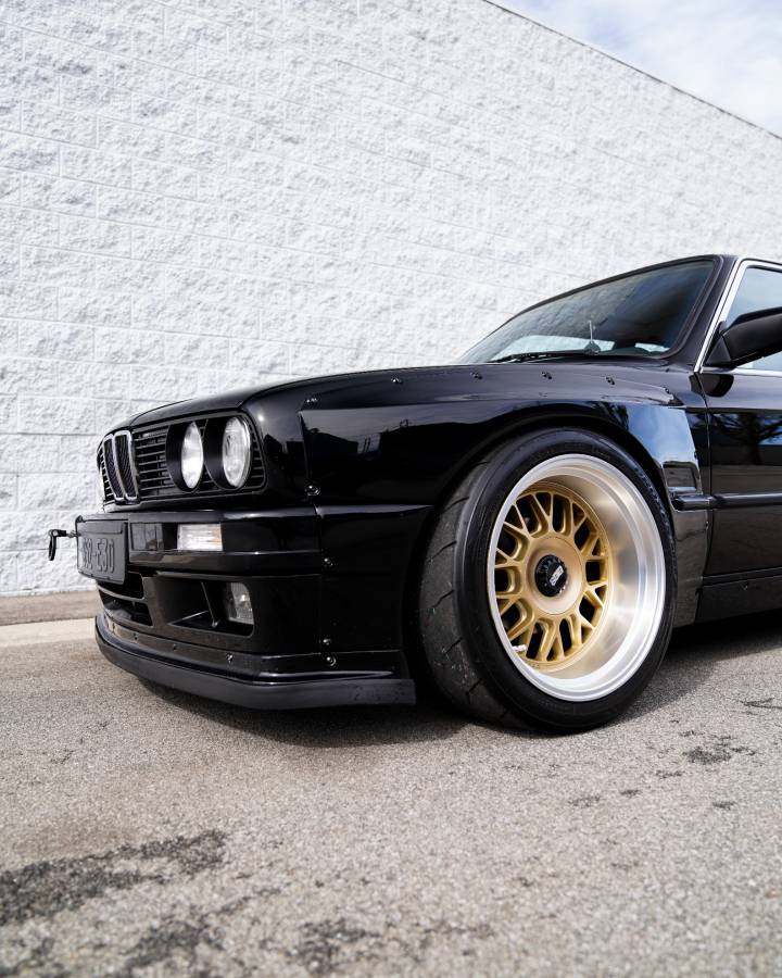 Bmw-325is-1987-black-11