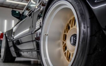 Bmw-325is-1987-black-17