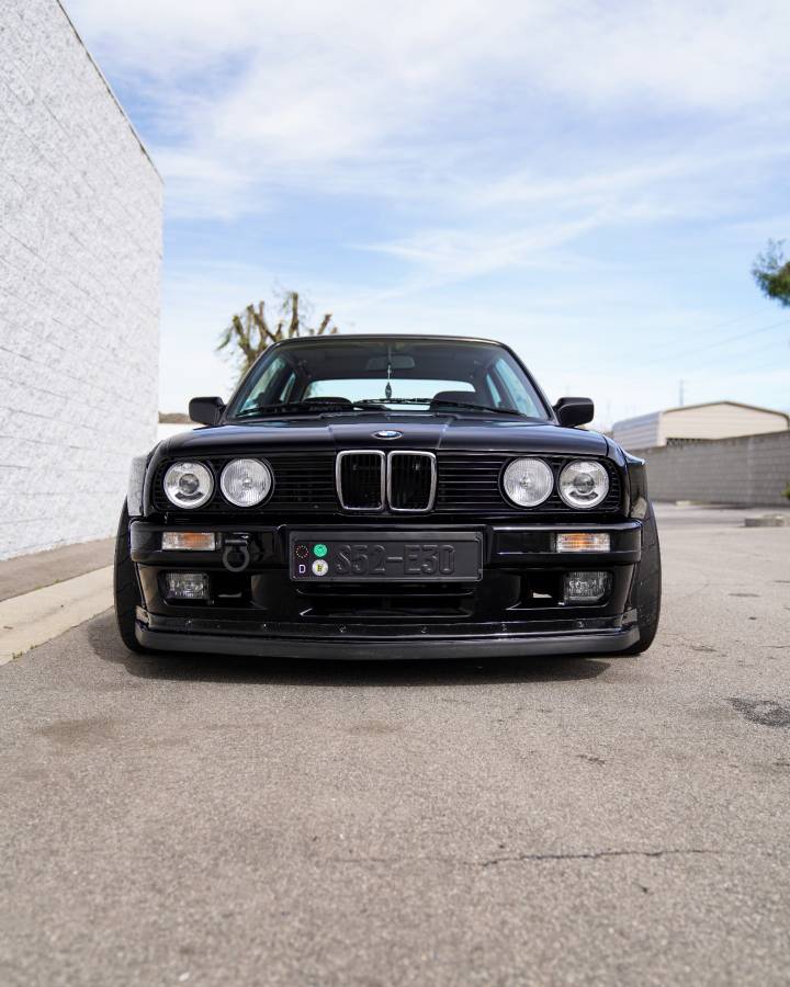 Bmw-325is-1987-black-2