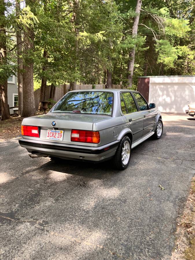 Bmw-325ix-1989-grey-1