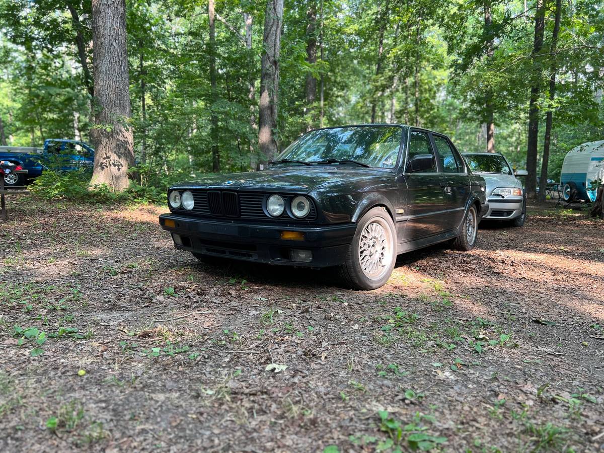 Bmw-325ix-1990-black