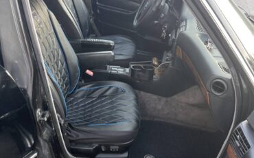 Bmw-5-series-535i-1992-black-3