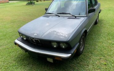 Bmw-528e-1987-blue