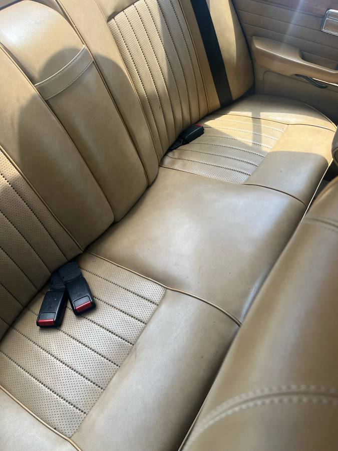 Bmw-528i-1981-grey-10